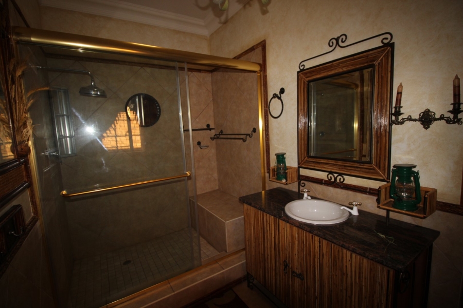 3 Bedroom Property for Sale in Lake Deneysville Free State